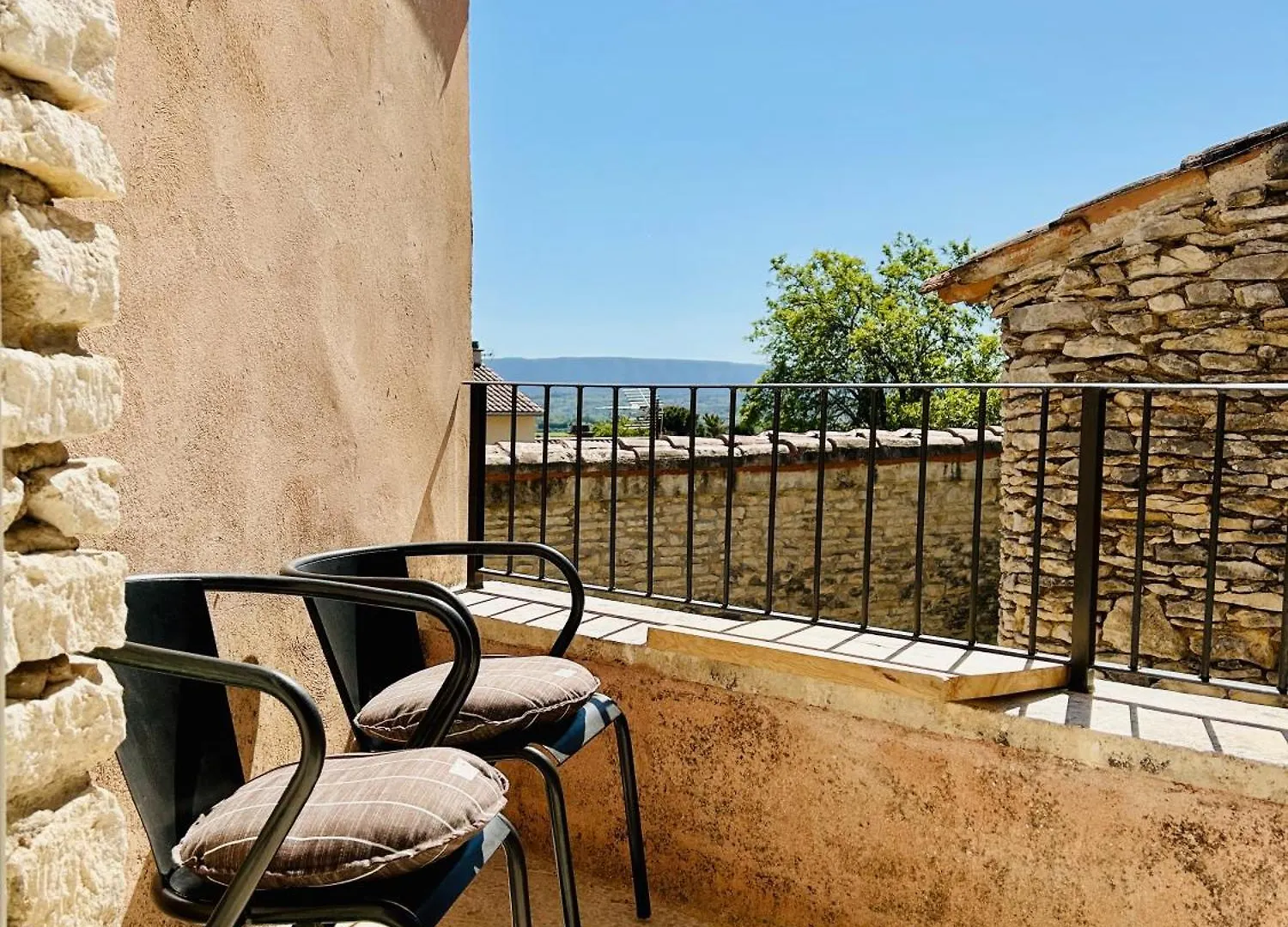 Maison Joucas France
