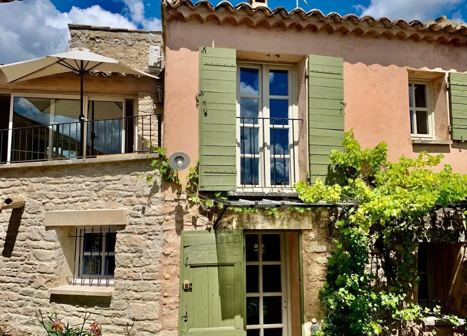 Maison Joucas